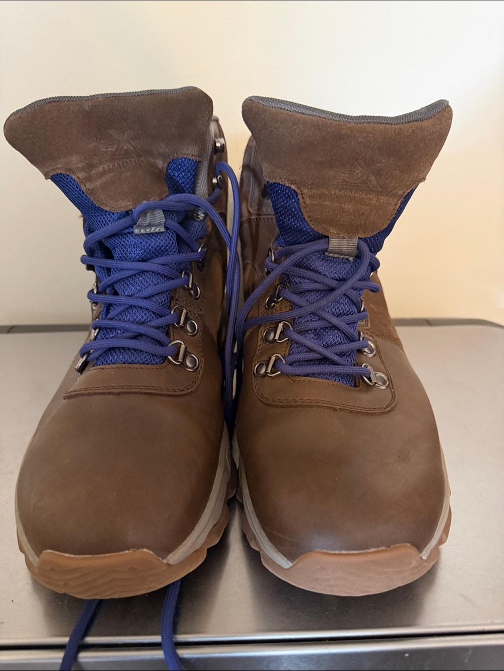 ZeroXposur Brown Hiking Boots with Blue Accents